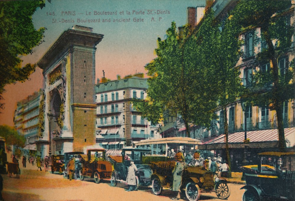 De Boulevard Saint-Denis en Porte Saint-Denis, Parijs, ca. 1920 door Unbekannt
