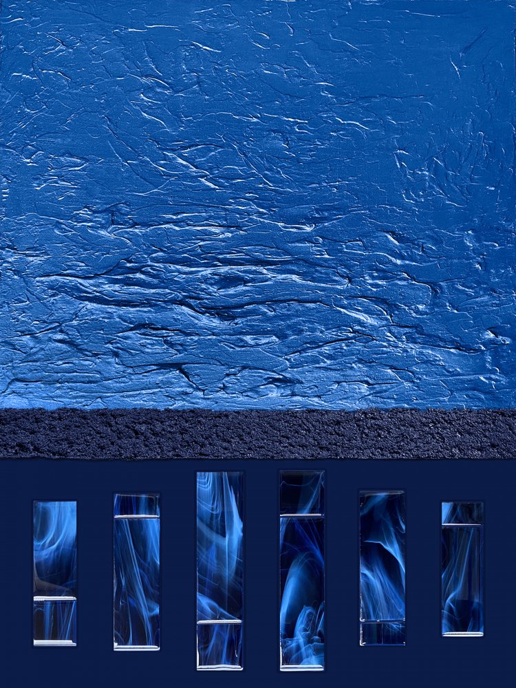 Abstract: Blauwe rookstromen door Alyson Storms