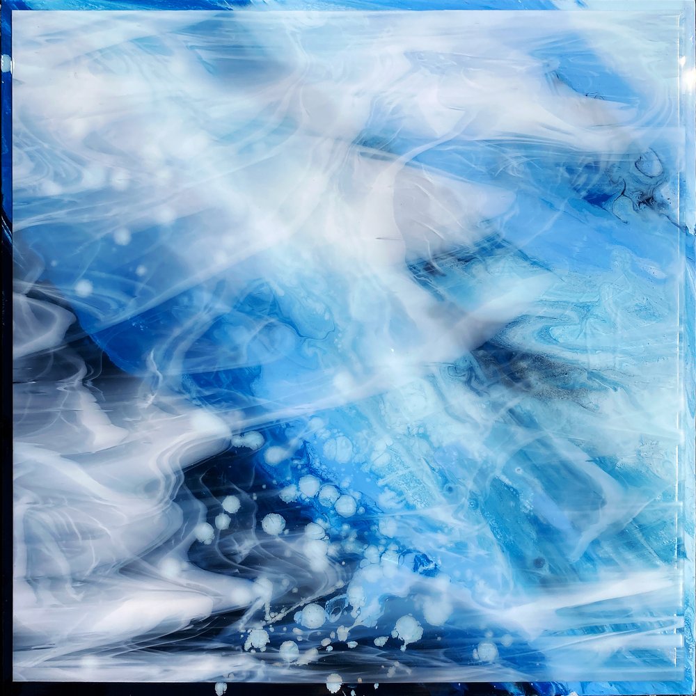 Aqua Blue Flow door Alyson Storms