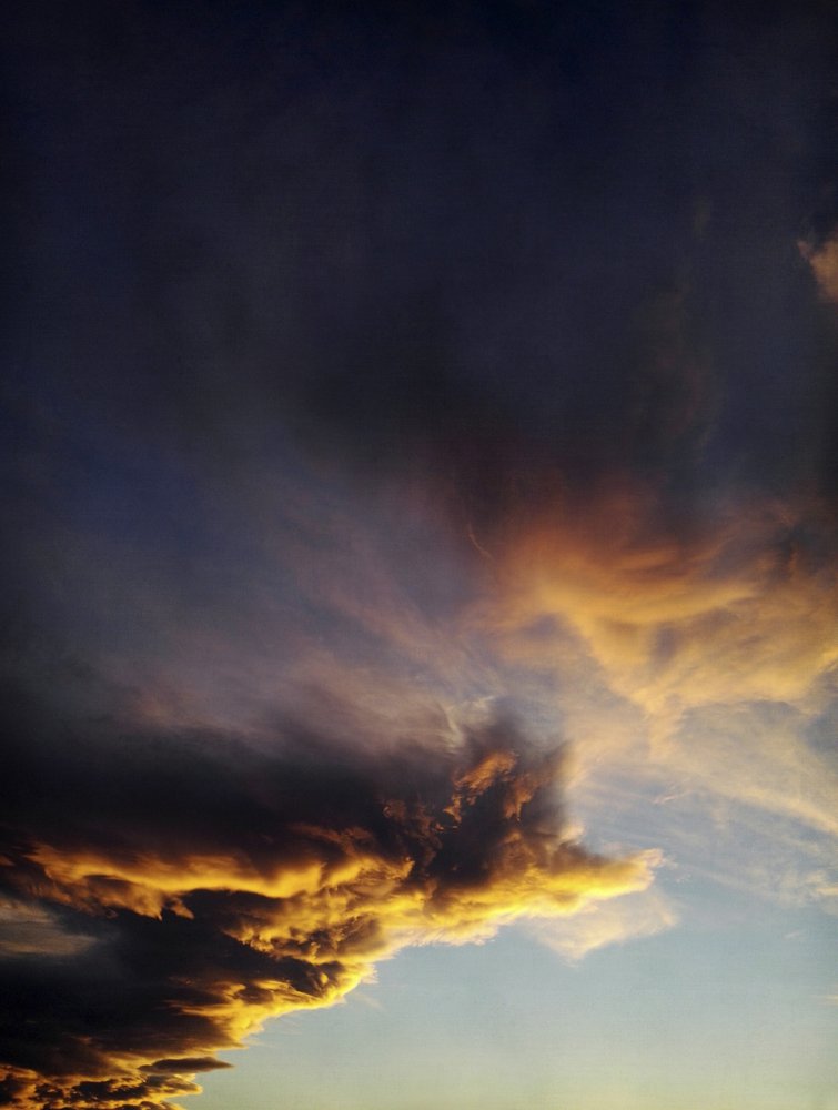 Dramatische gouden wolken door Angelo Cerantola
