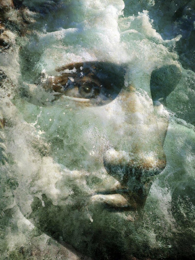 Mythisch watergezicht door Angelo Cerantola