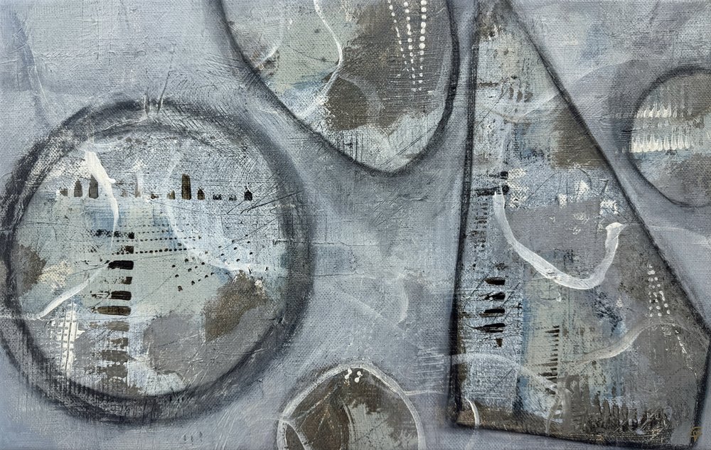 Grijze vormen met structuur door Carolina Gårdheim