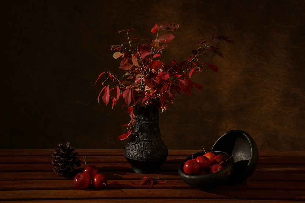 Donker herfststilleven door Dennis Zhang