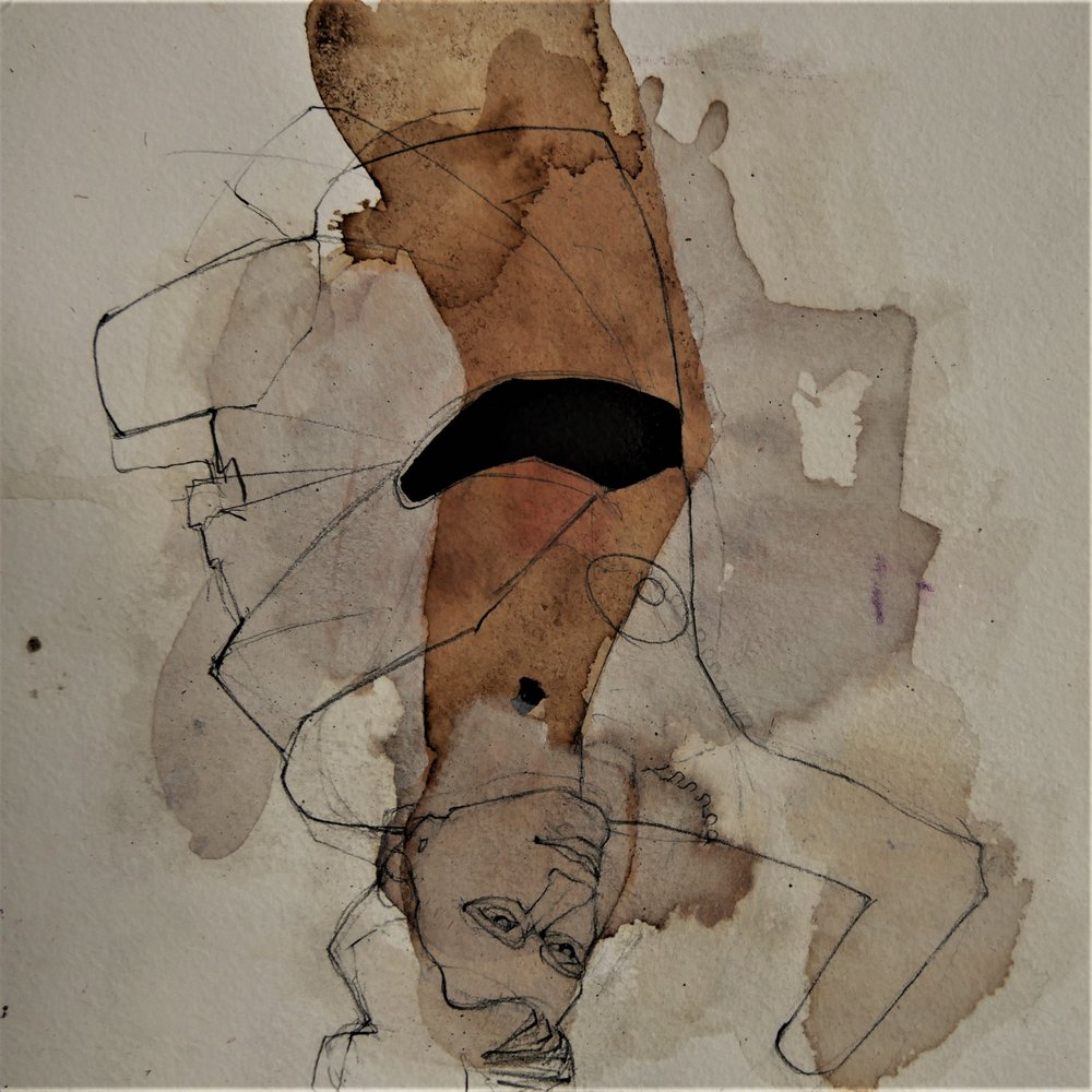 Abstracte, ondersteboven staande figuur door Doris Schmitz