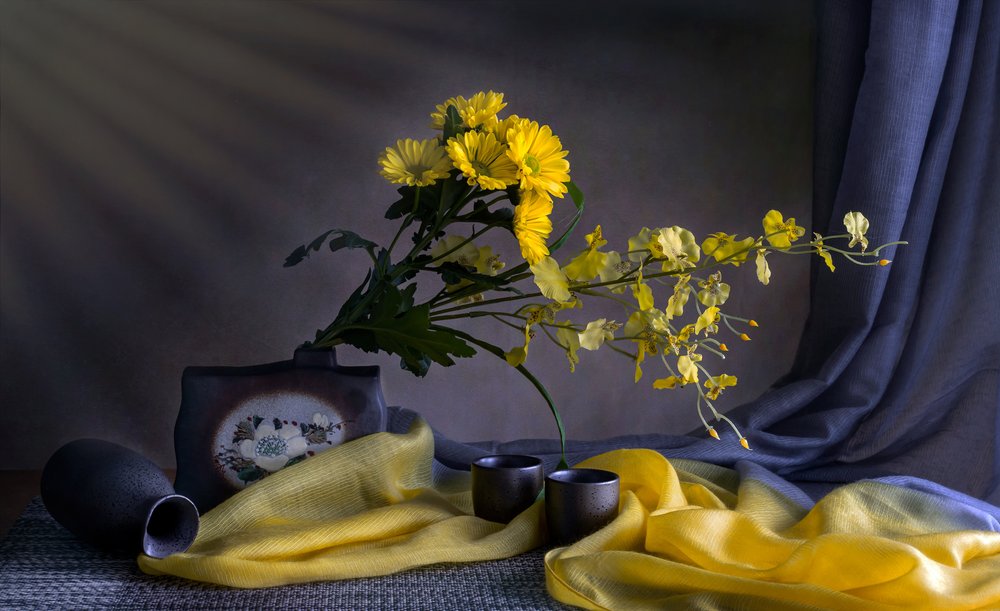 Gouden bloemenrust door Jie Fischer