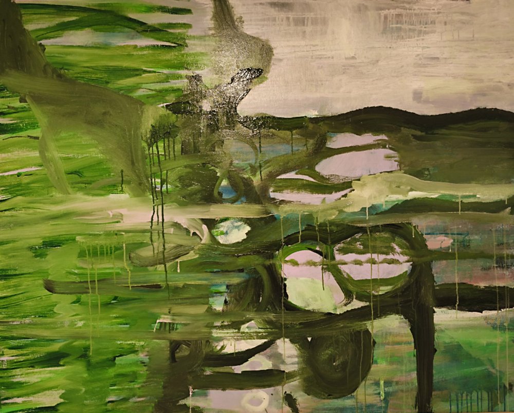 Weerspiegelingen in groen water door Joackim Schou Dahle