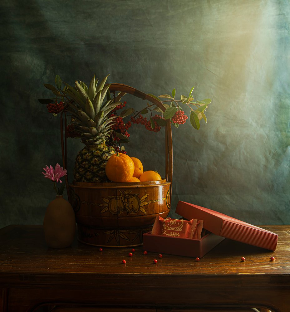 Feestelijk fruit en cadeaus door Judy Tseng