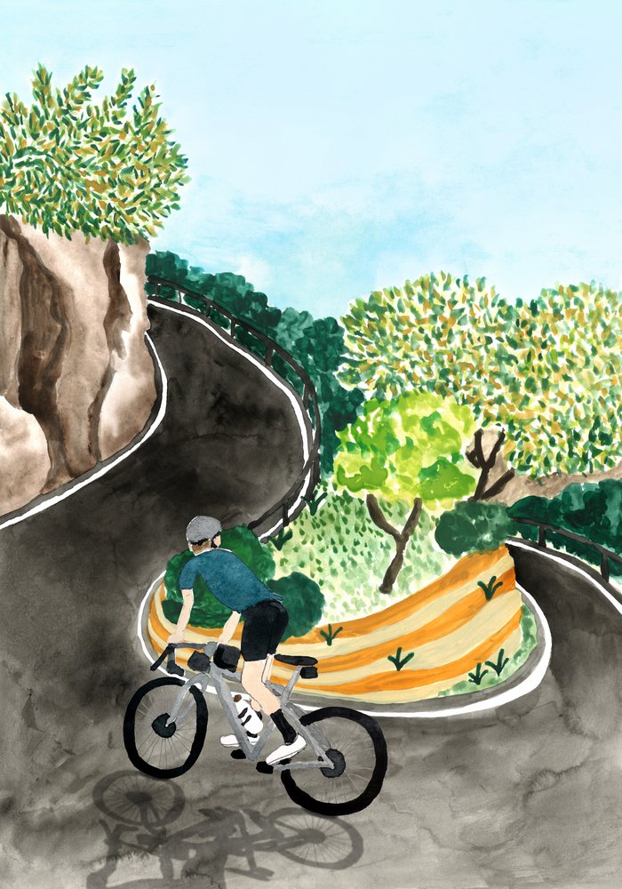 Fietsen door een schilderachtig berglandschap door Karen Menzenbach