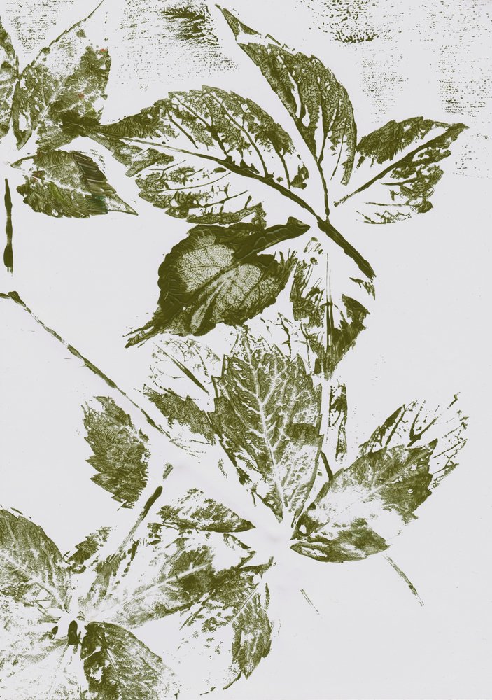 Groene bladerenprints door Maira Ribena