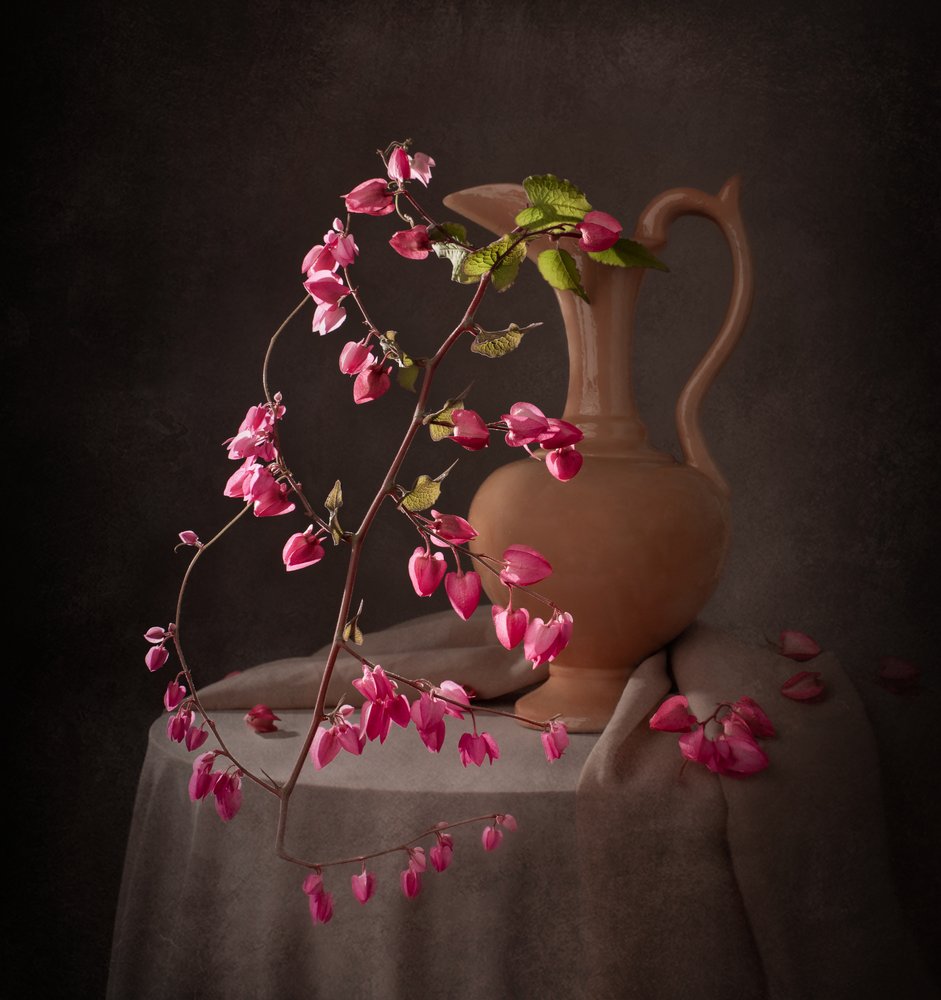 Elegant roze stilleven door Margareth Perfoncio