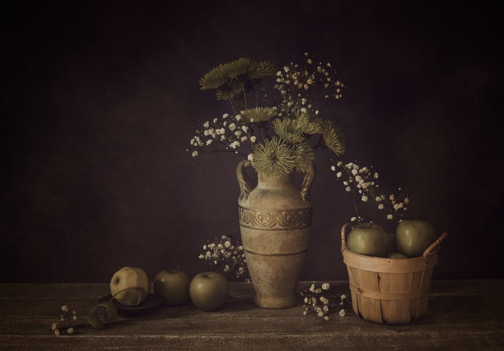 Stilleven met groene appel door May G