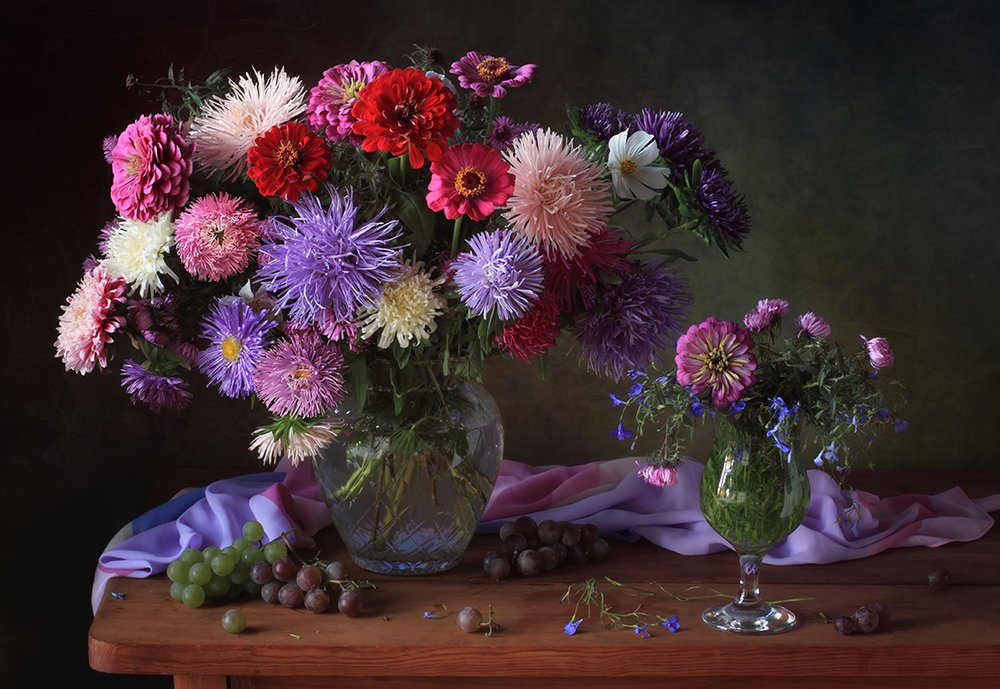 Levendig stilleven met asters door Tatyana Skorokhod