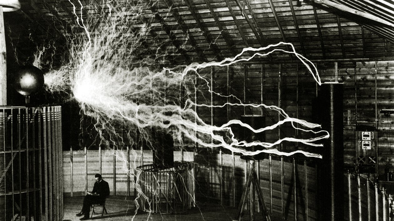 Een meervoudige belichting van Tesla met zijn vergrotende zender door Unknown