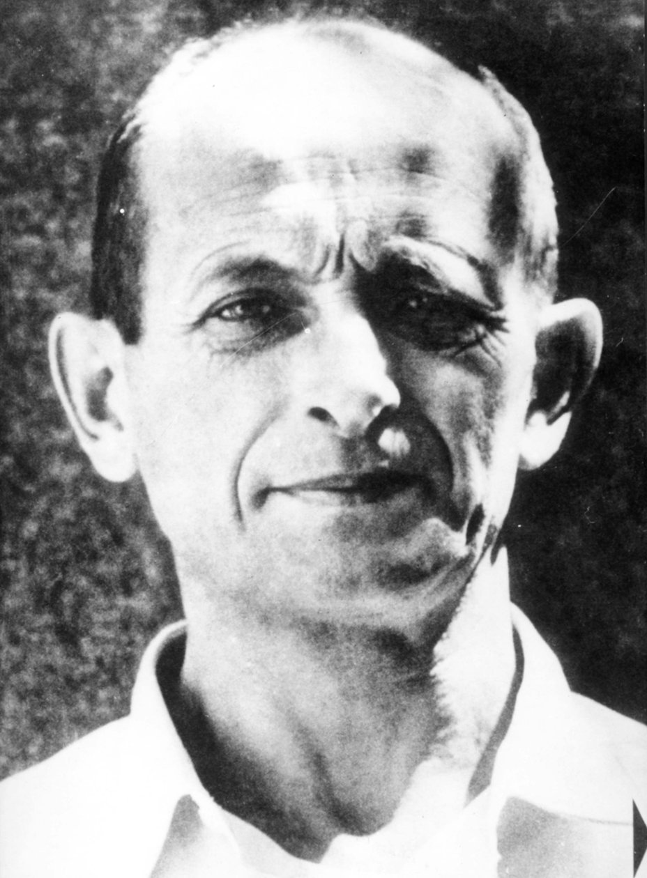 Adolf Eichmann, een van de oprichters van gaskamers en andere vernietigingsapparatuur in Auschwitz, na arrestatie in Israël. Tweede Wereldoorlog door Unknown