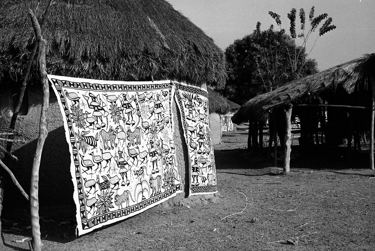 Ivoorkust Canvas van Korhogo door Unknown