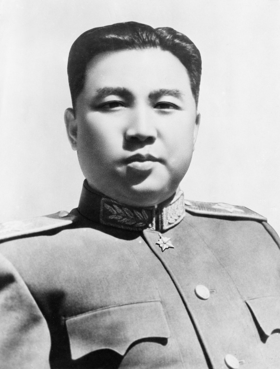 Maarschalk Kim Il Sung, voorzitter van het Centraal Comité van de Koreaanse Nodong Dang en premier van de Democratische Volksrepubliek Korea, 1953 door Unknown
