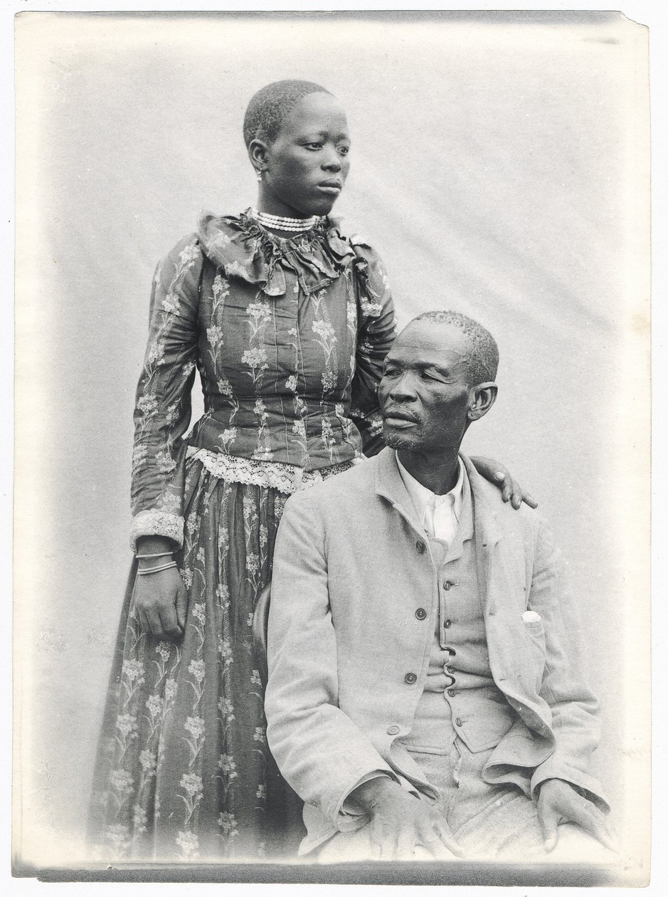 Khama en zijn vrouw, c.1910 door A. E. Hargreave