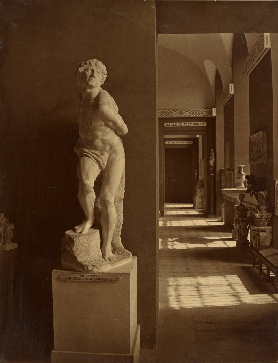 [De opstandige slaaf van Michelangelo, Musée du Louvre] door Adolphe Braun