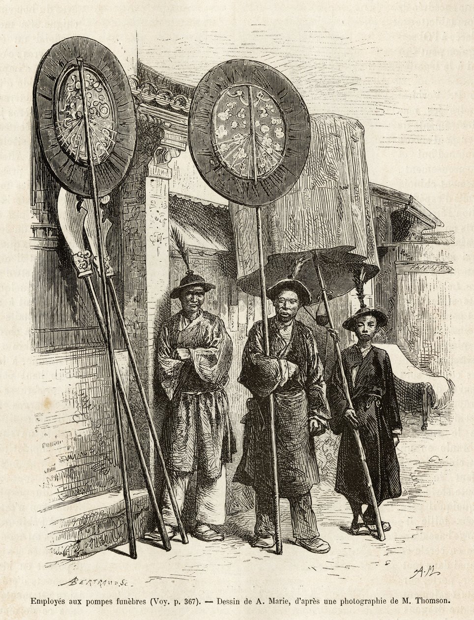 Drie begrafeniswerkers in Peking. Gravure naar de tekening van A. Marie, ter illustratie van de reis naar Peking en Noord-China, door T. Choutze, in 1873, gepubliceerd in 