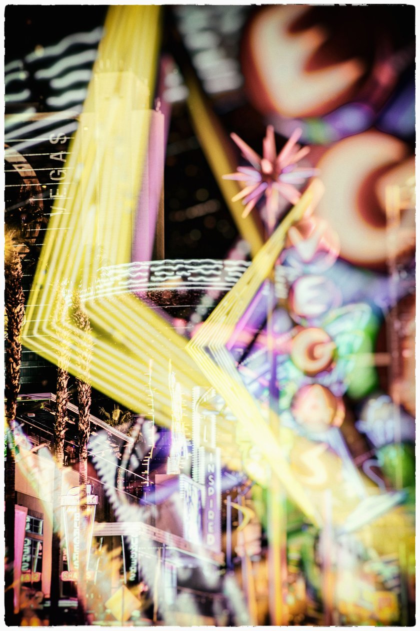 Magnetische velden in Vegas, 2020 (foto) door Alex Caminker