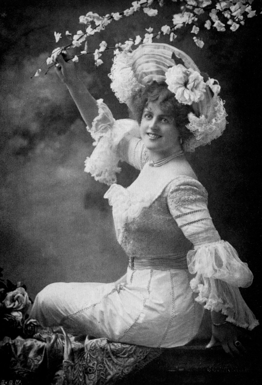 Marie Studholme 1875-1930, Engelse theateractrice, 1902-1903 door Alfred Ellis and Walery