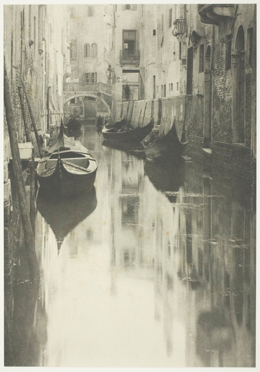 Een Venetiaans Kanaal door Alfred Stieglitz