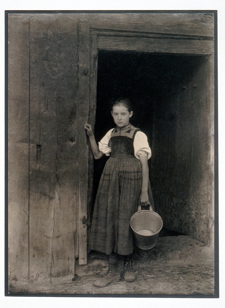 Boerenmeisje uit het Zwarte Woud door Alfred Stieglitz