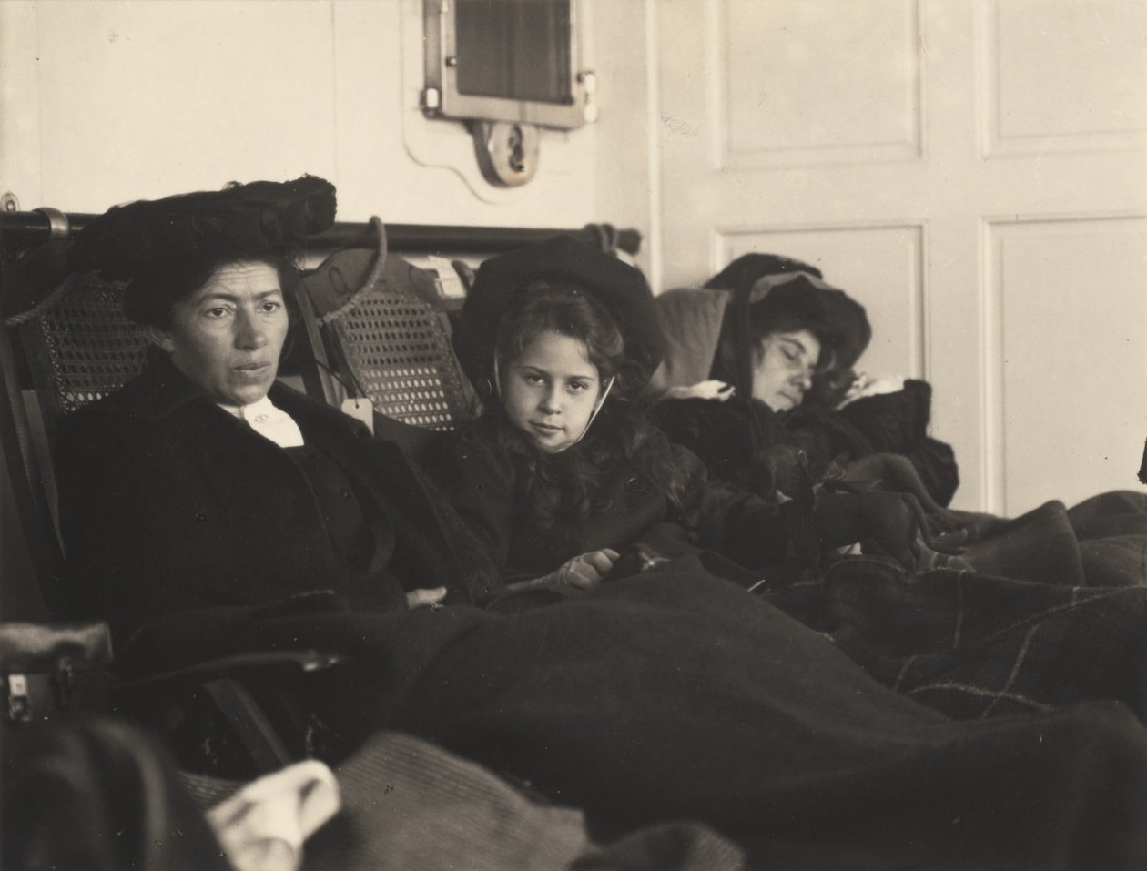 Clara Lauer, Kitty en Emmy Stieglitz door Alfred Stieglitz