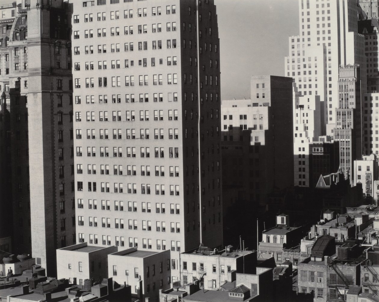 Vanuit mijn raam bij An American Place, Noord door Alfred Stieglitz