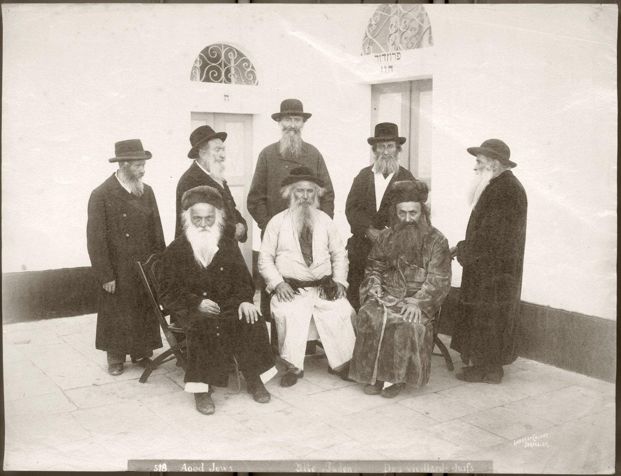 Oude Europese Joden, ca. 1898-1911 door American Photographer