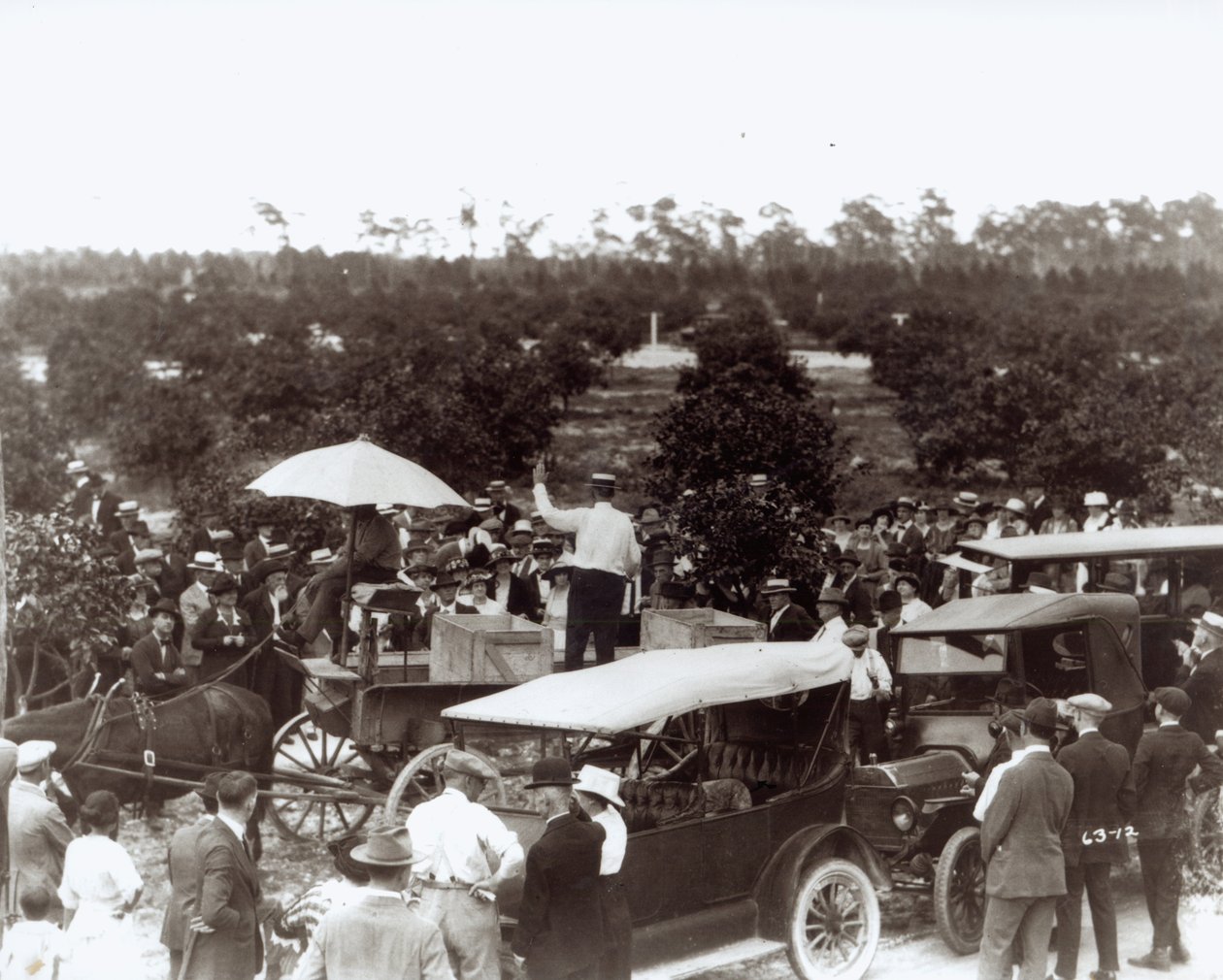 Verkoop van land in Coral Gables, 13 december 1920 door American Photographer