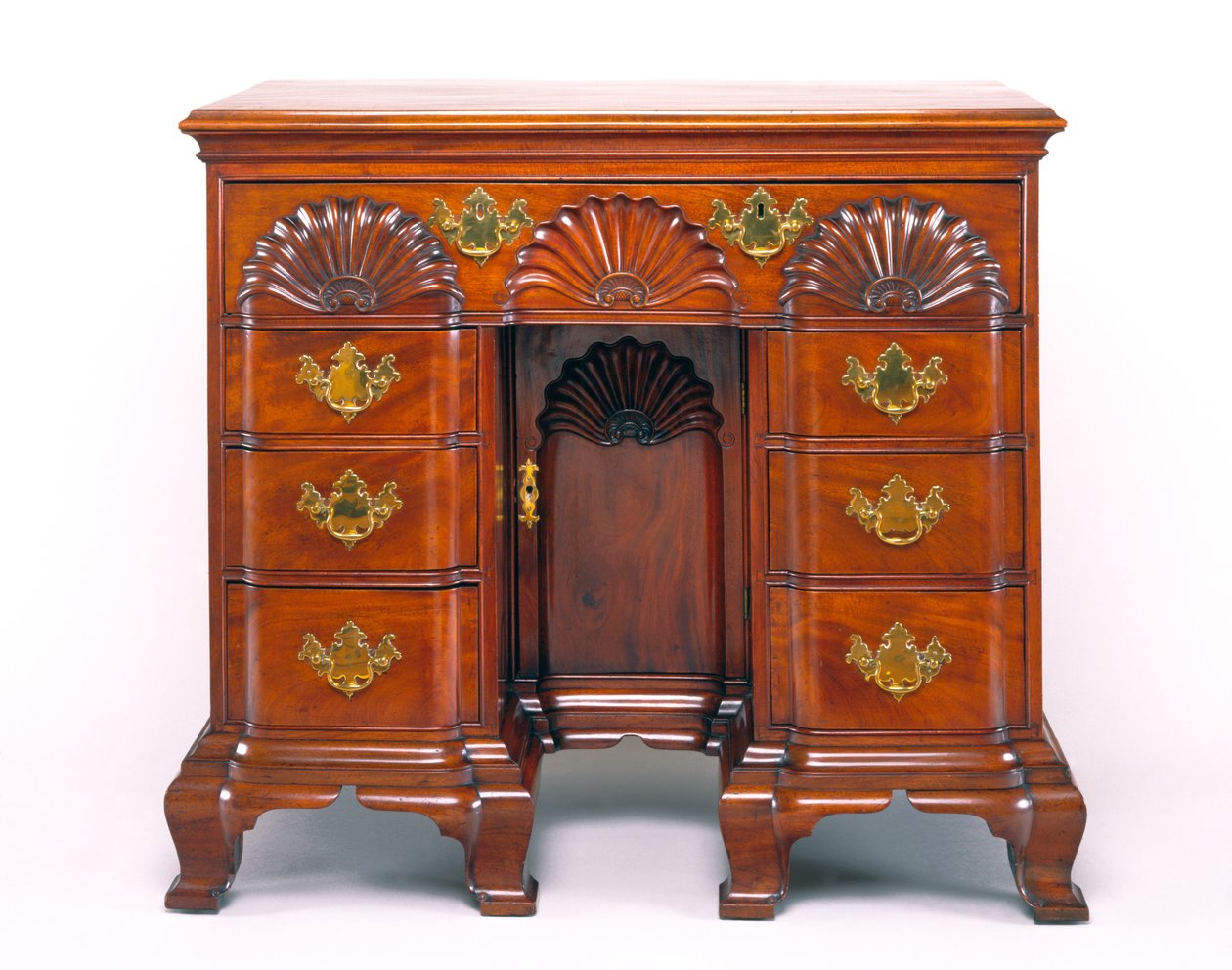 Bureautafel, toegeschreven aan de winkel van John Townsend, Rhode Island, Newport, 1785-1800 door American School