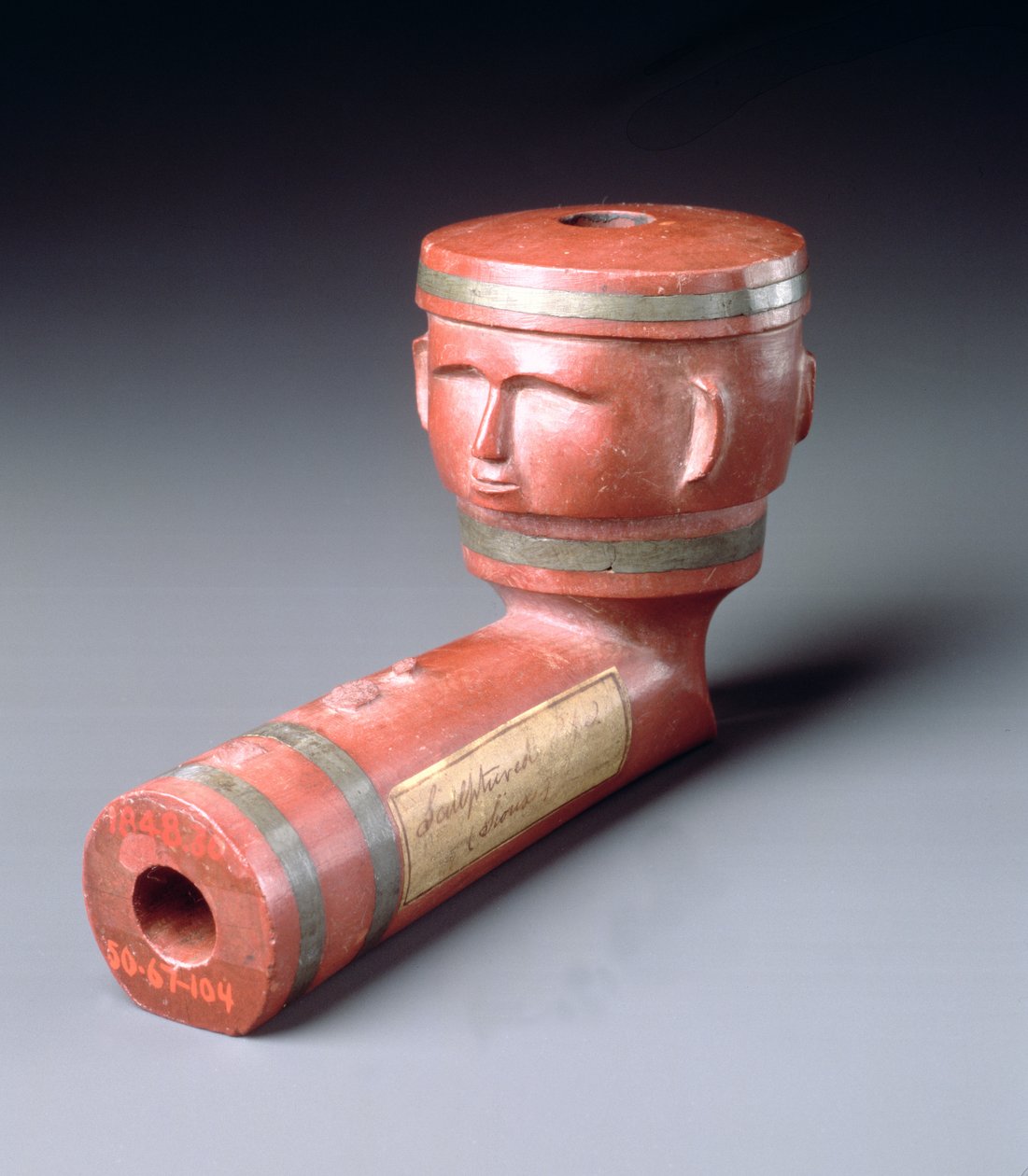 Ingelegde Pijpenkop met Twee Gezichten, Sioux, Minnesota, 1801-33 door American School