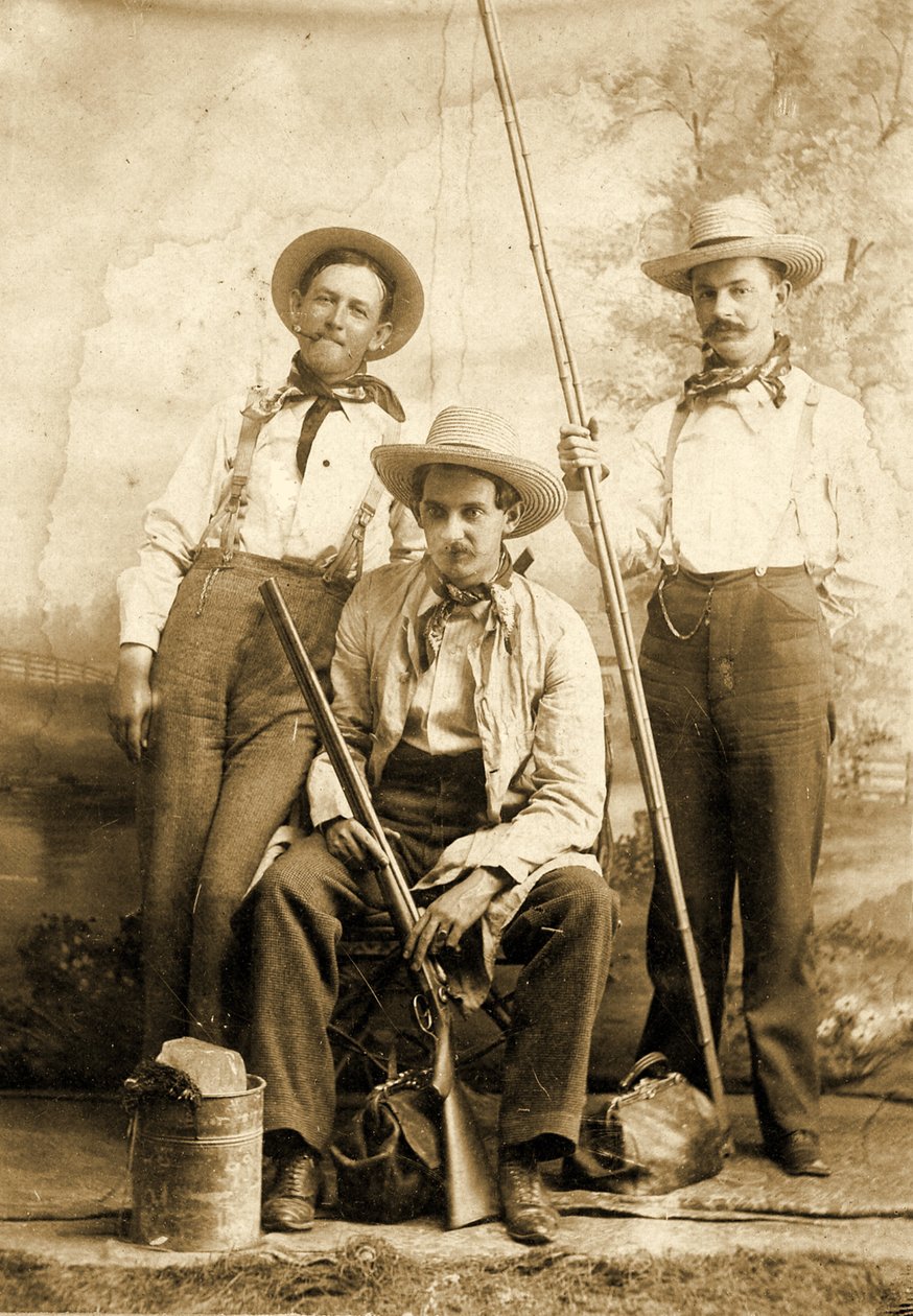 Studioportrait van drie mannen, ca. 1899 door American School