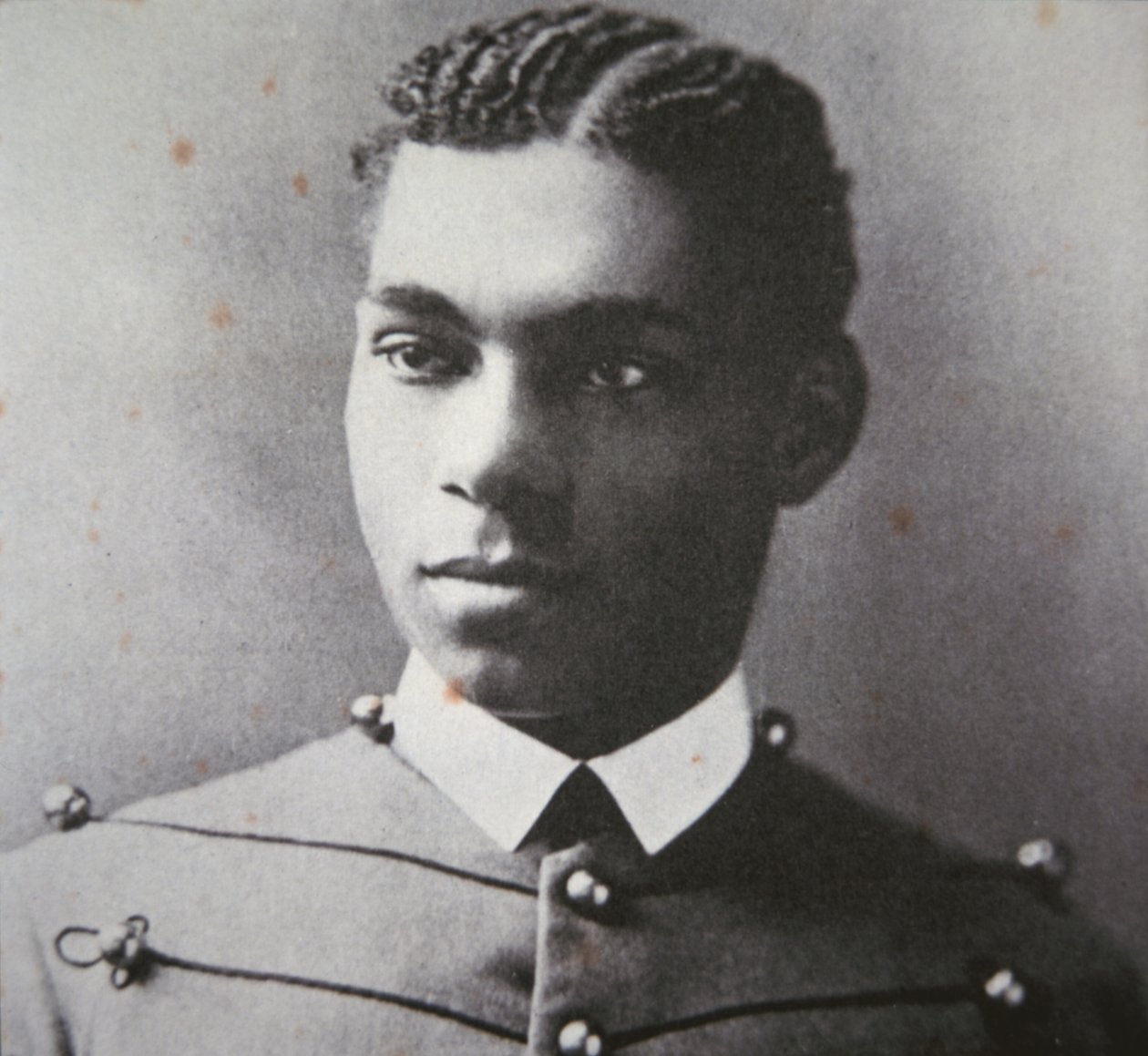 Henry Ossian Flipper (1856-1940) de eerste zwarte afgestudeerde van de West Point Military Academy door American Photographer