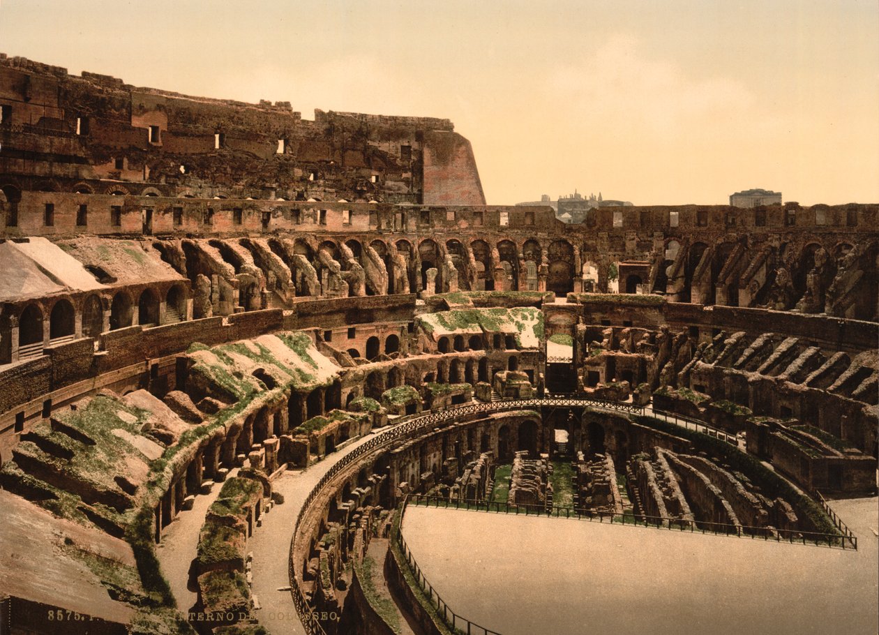Interieur van het Colosseum, Rome, c.1890-1900 door American Photographer