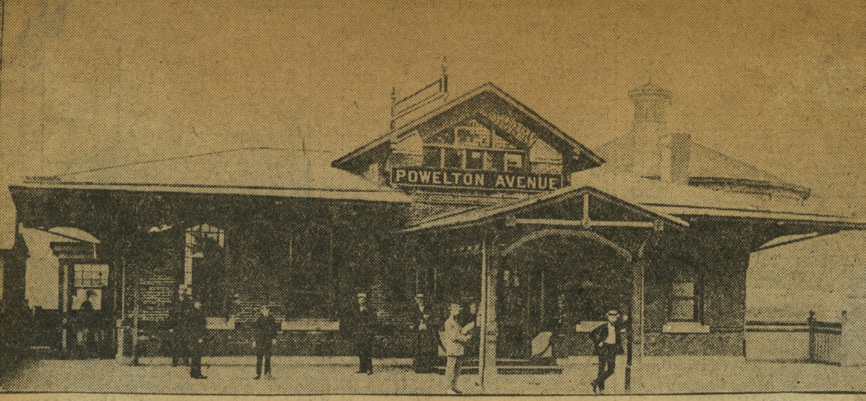 Krantenknipsel: Powelton Avenue Station, Pennsylvania, VS, 1896 door American Photographer