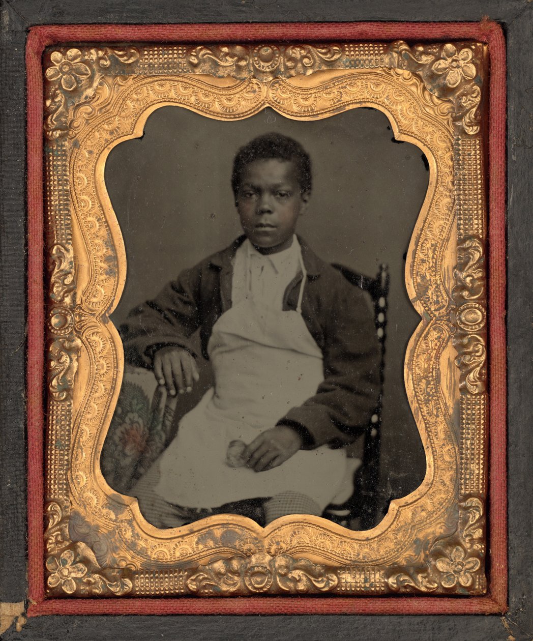 Portret van een jongen met een kleipijp,c. 1860 (foto) door American Photographer