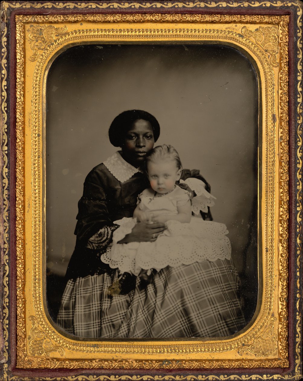 Portret van een vrouw en kind,c. 1860 (foto) door American Photographer