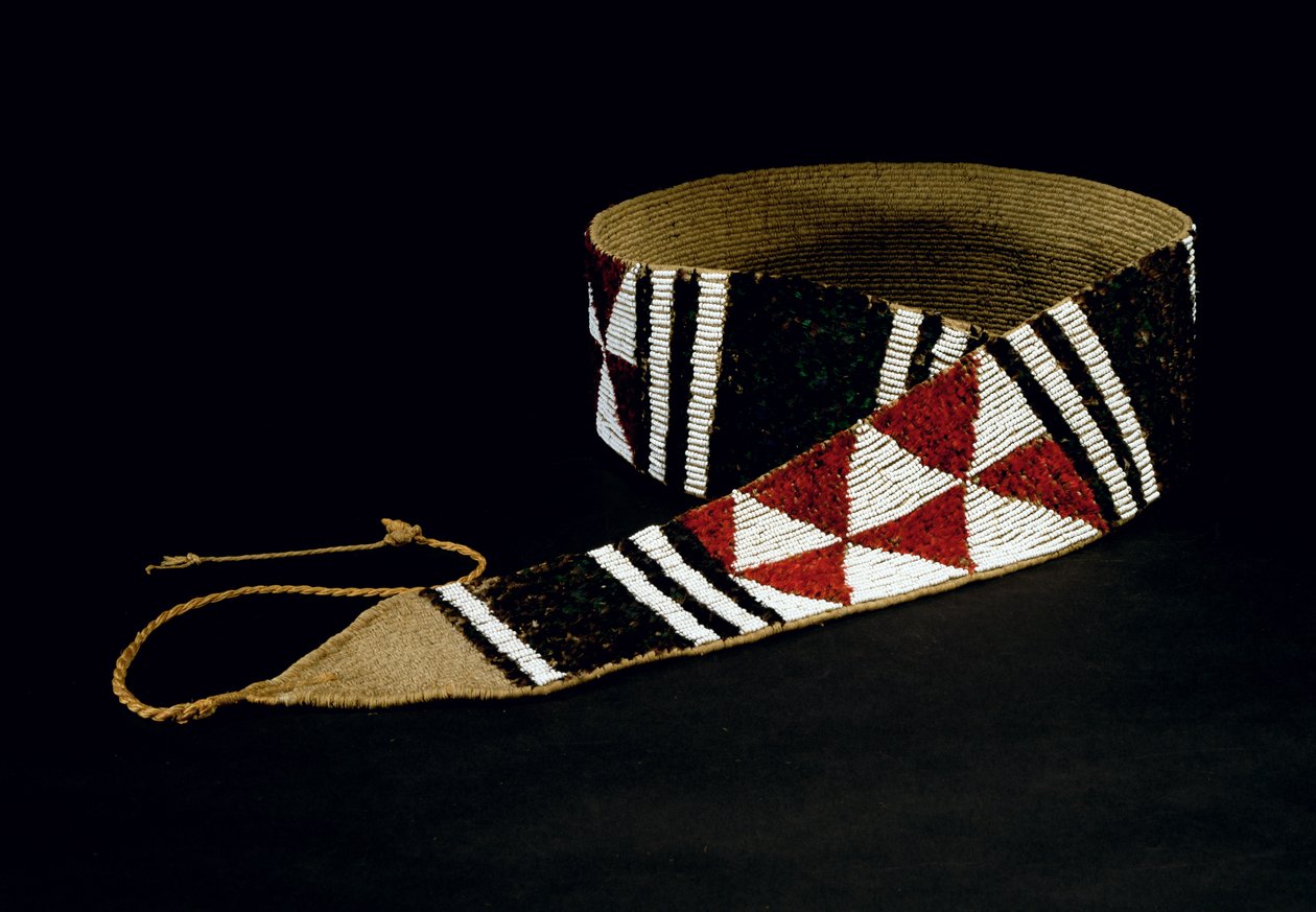 Een Vrouwenceremoniële Riem, Maidu stam, Californië door American School