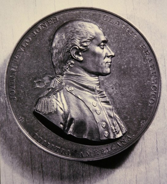 Herdenkingsmedaille van John Paul Jones, naar een portret van Jean-Antoine Houdon door American School