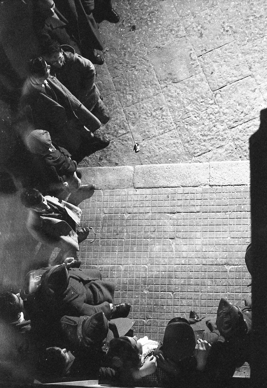 CROTONE - FOTOGROEP VAN BOVENAF door Ando Gilardi