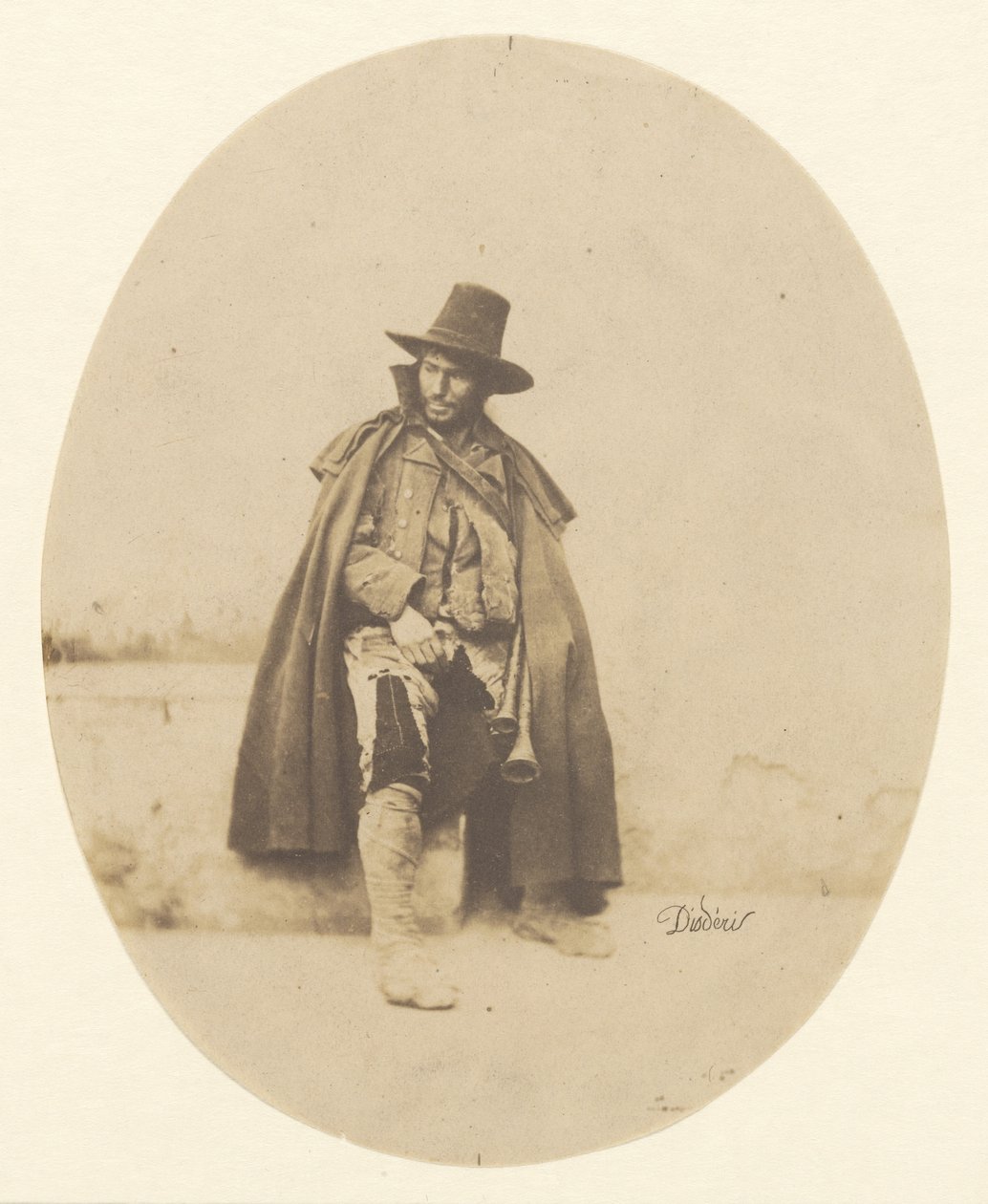 [Een inwoner van Calabrië, Italië]. door Andre Adolphe Eugene Disderi