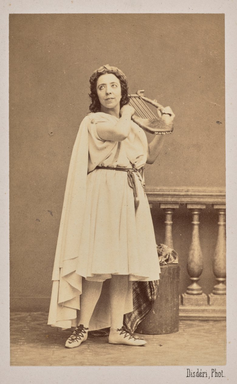 Portret van de zangeres en componiste Pauline Viardot 1821-1910, 1862 door Andre Adolphe Eugene Disderi