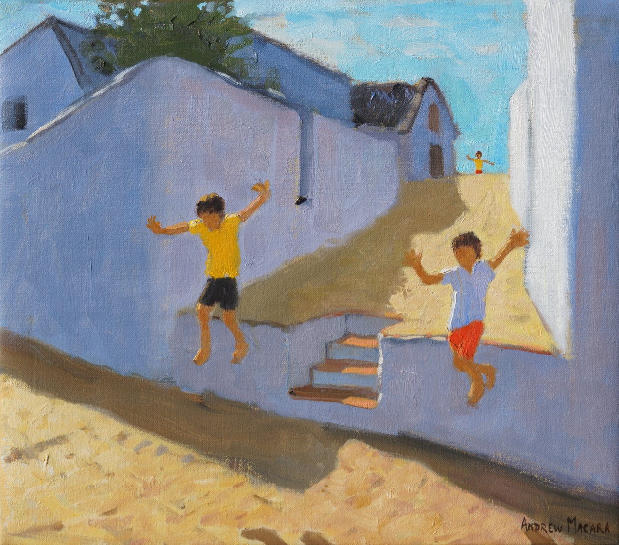 Van een muur springen, Mykonos, 2015 door Andrew Macara