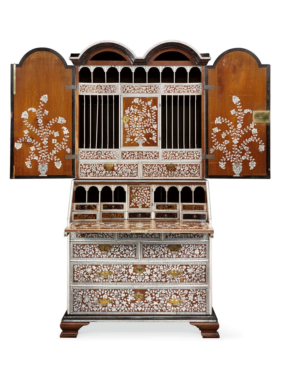 Bureau-kast, Vizagapatam, ca. 1720-30 door Anglo-Indian School