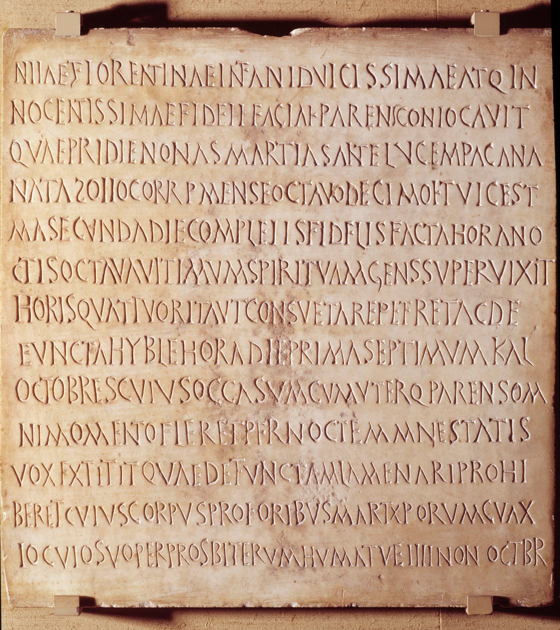 Christelijke oudheid: Catania-inscripties die de methode van toediening van doop en begrafenisrituelen beschrijven, begin 4e eeuw. Louvre Museum Parijs door Anonymous Anonymous