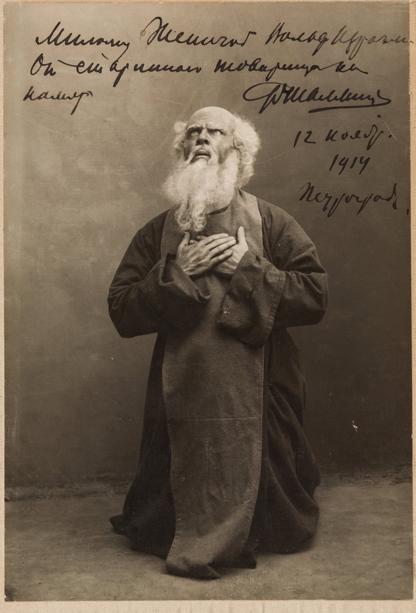 Fedor Chaliapine - Feodor Ivanovich Chaliapin (1873-1938) in de opera Rogneda door Alexander Serov, Anoniem. Foto, ca. 1914. Privécollectie door Anonymous Anonymous