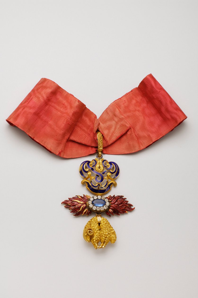 Orde van het Gulden Vlies: Spaans Gulden Vlies - Insigne behorend tot Jean Charles de Saldanha Oliveira e Daun (1790-1876) - Midden 19e eeuw - Goud, diamanten, saffier en email - Privécollectie door Anonymous Anonymous