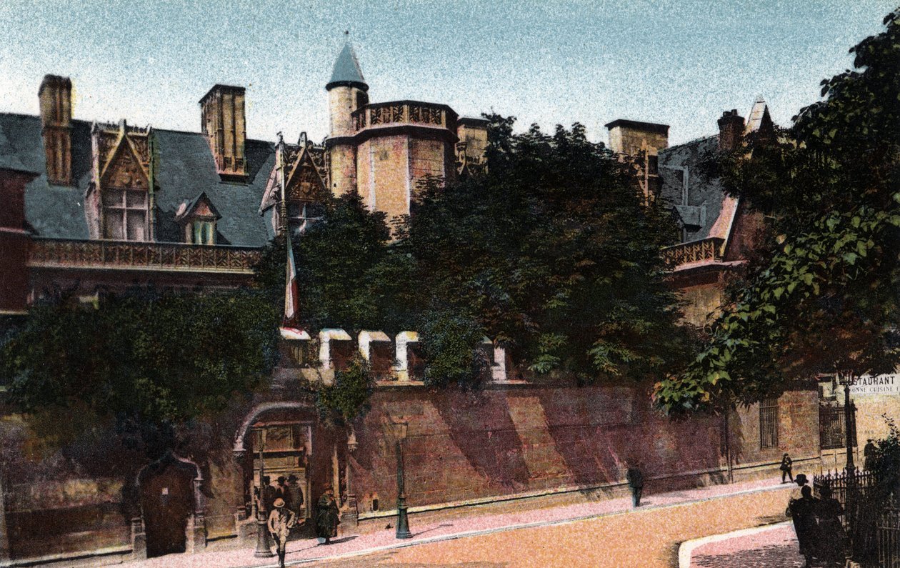 Parijs: uitzicht op het Musée de Cluny. Foto uit 1920 in Artistiek Album van de stad Parijs. Privécollectie door Anonymous Anonymous